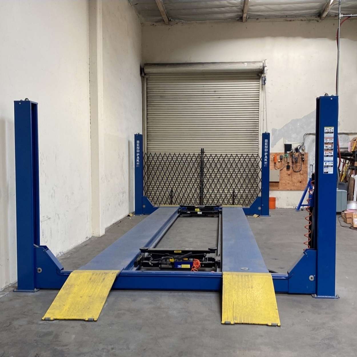 Car Lifts For Sale In Los Angeles California We Can Help!